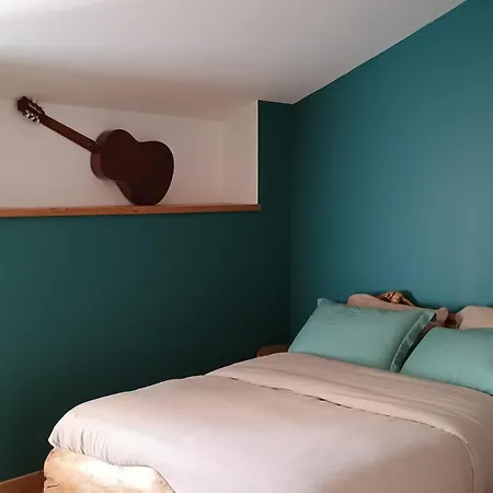 La Rustica Kwatera prywatna Saint-Michel-Mont-Mercure